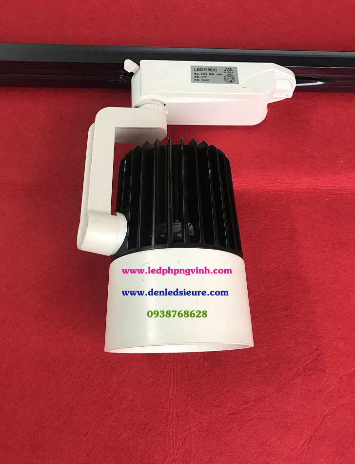 Đèn ray COB 30W  4000K VÀNG TRUNG TÍNH